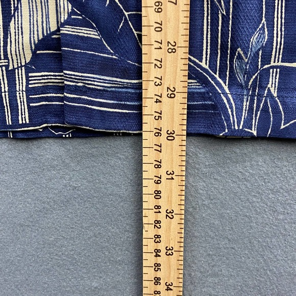 Tommy Bahama 100% Silk Hawaiian Shirt Men's Large Geometric Floral Blue - Picture 6 of 7